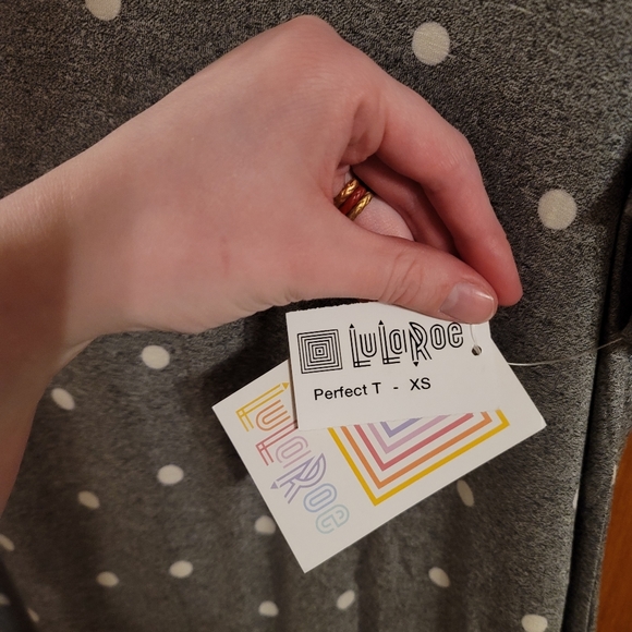 Lularoe Perfect T - Picture 4 of 7